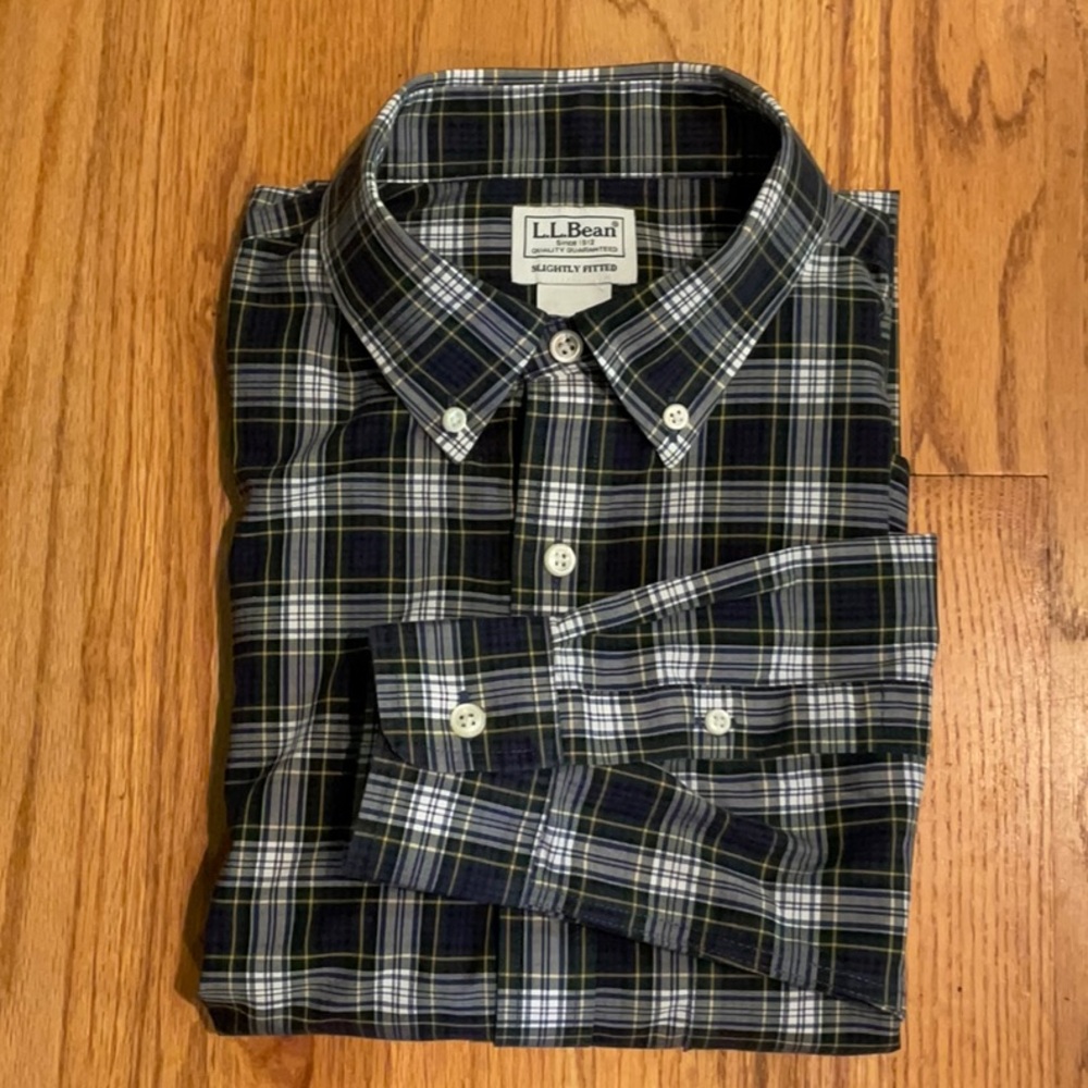 L.L.Bean - Shirt - Plaid - Men’s Size M Reg Slightly Fitted - 100% Cotton